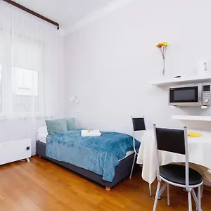  Apartament Studio Krowoderska By Renters